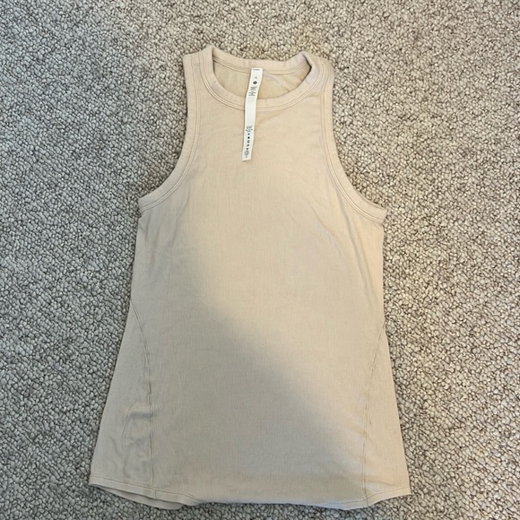 lululemon athletica Tops - Lululemon size 6 light beige ribbed tank - worn once